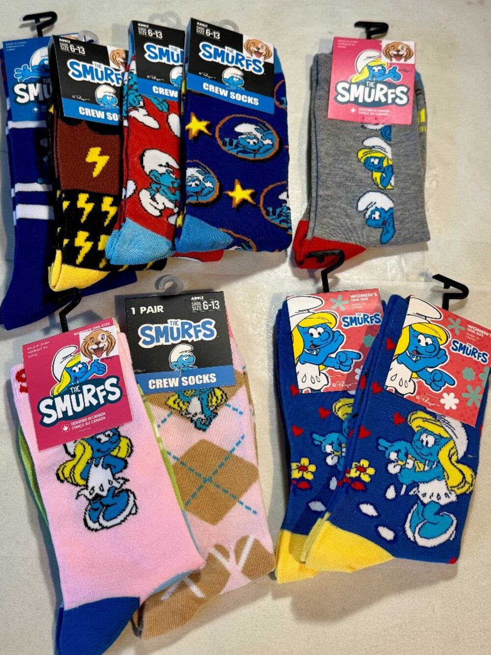 9 Pairs Smurf's Novelty Crew Socks Size 6-12/13 OSFM